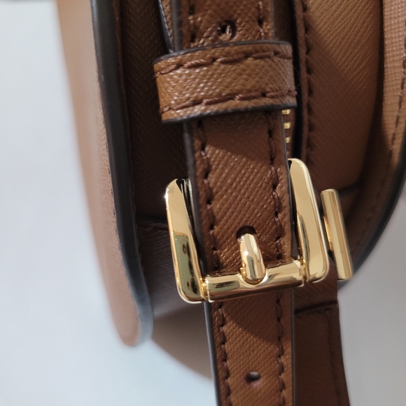 Michael Kors Jet Set Travel Medium Saffiano Leather Crossbody Bag - Picture 8 of 13